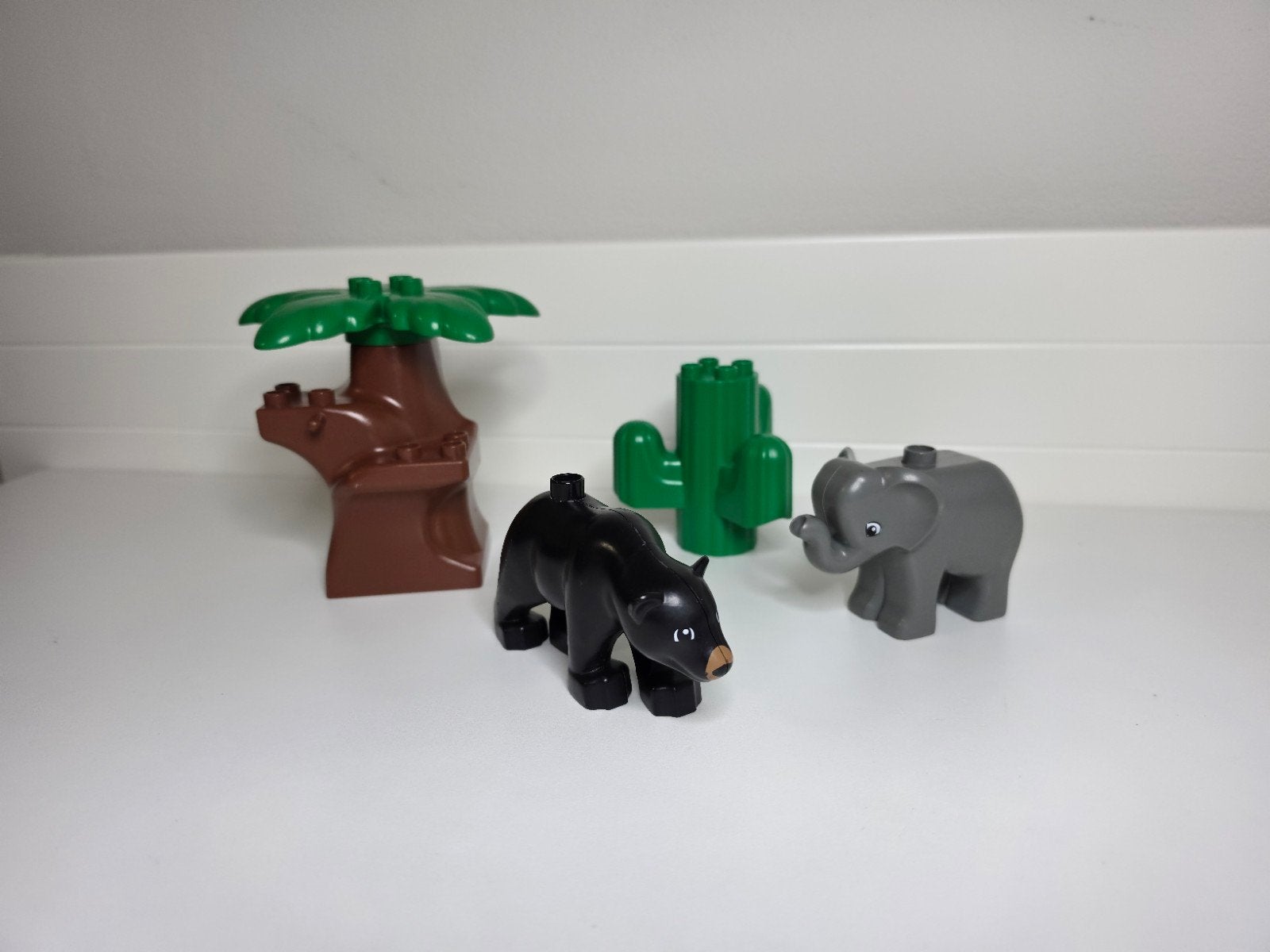LEGO Duplo Zwarte beer en olifant met cactus en boom, Ophalen of Verzenden, Zo goed als nieuw, Duplo