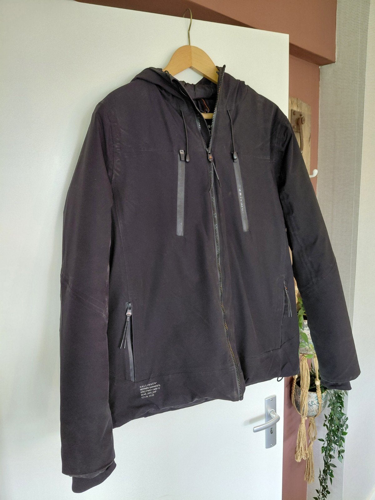 Hallinger Winterjas Maat M Zwart - Zo goed als nieuw, Maat 48/50 (M), Hallinger, Zwart, Ophalen of Verzenden