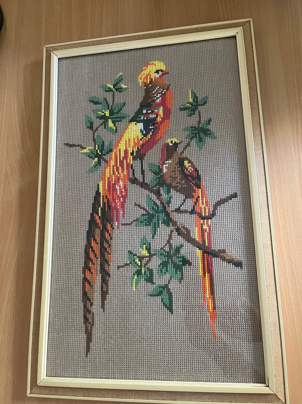 Handgeborduurd schilderij met fazanten, Ophalen of Verzenden, Gebruikt, Handborduren, Borduurpakket