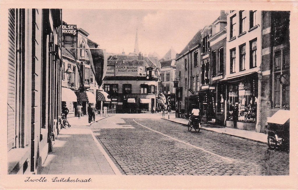 Zwolle - Luttekestraat (geanimeerd), Ophalen of Verzenden, 1920 tot 1940, Ongelopen, Overijssel