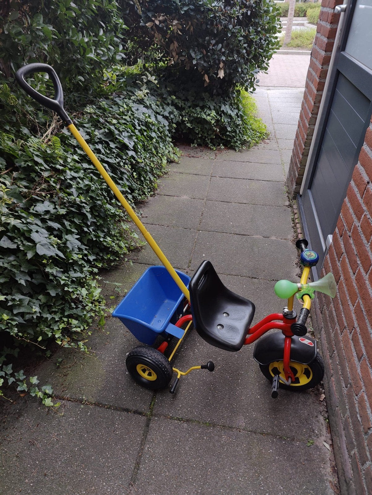 Peuterfiets met duwstang, Ophalen, Zo goed als nieuw, Puky, Duwstang