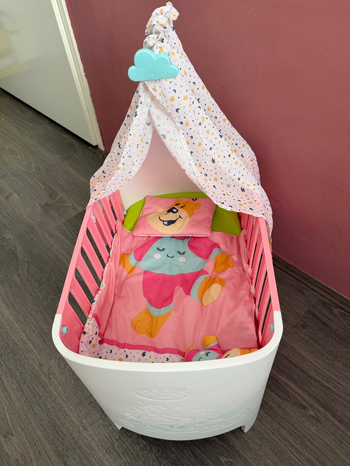 Baby Born Bedje sleep well, Kinderen en Baby's, Speelgoed | Poppen, Ophalen, Zo goed als nieuw, Babypop