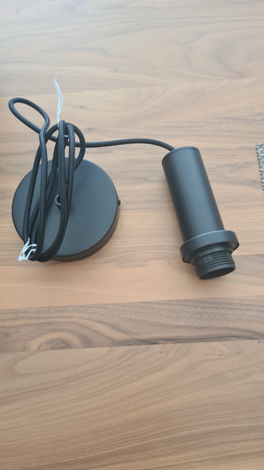 Zwarte E27 fitting met plafondkap - 3 stuks, Modern, Industrieel, Nieuw, Metaal, E27 (groot)