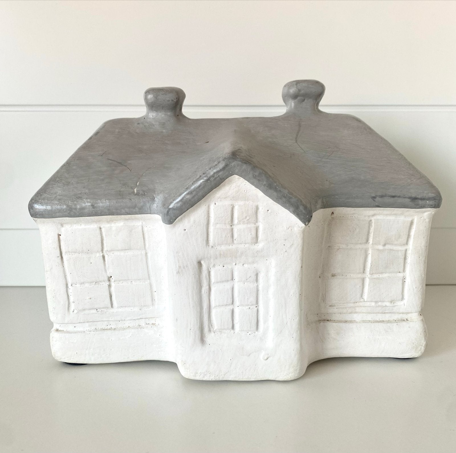 Riviera Maison Spaarpot Huisje "Saving for my own House", Ophalen of Verzenden, Gebruikt, Steen, Aardewerk of Keramiek, Object of Gebouw