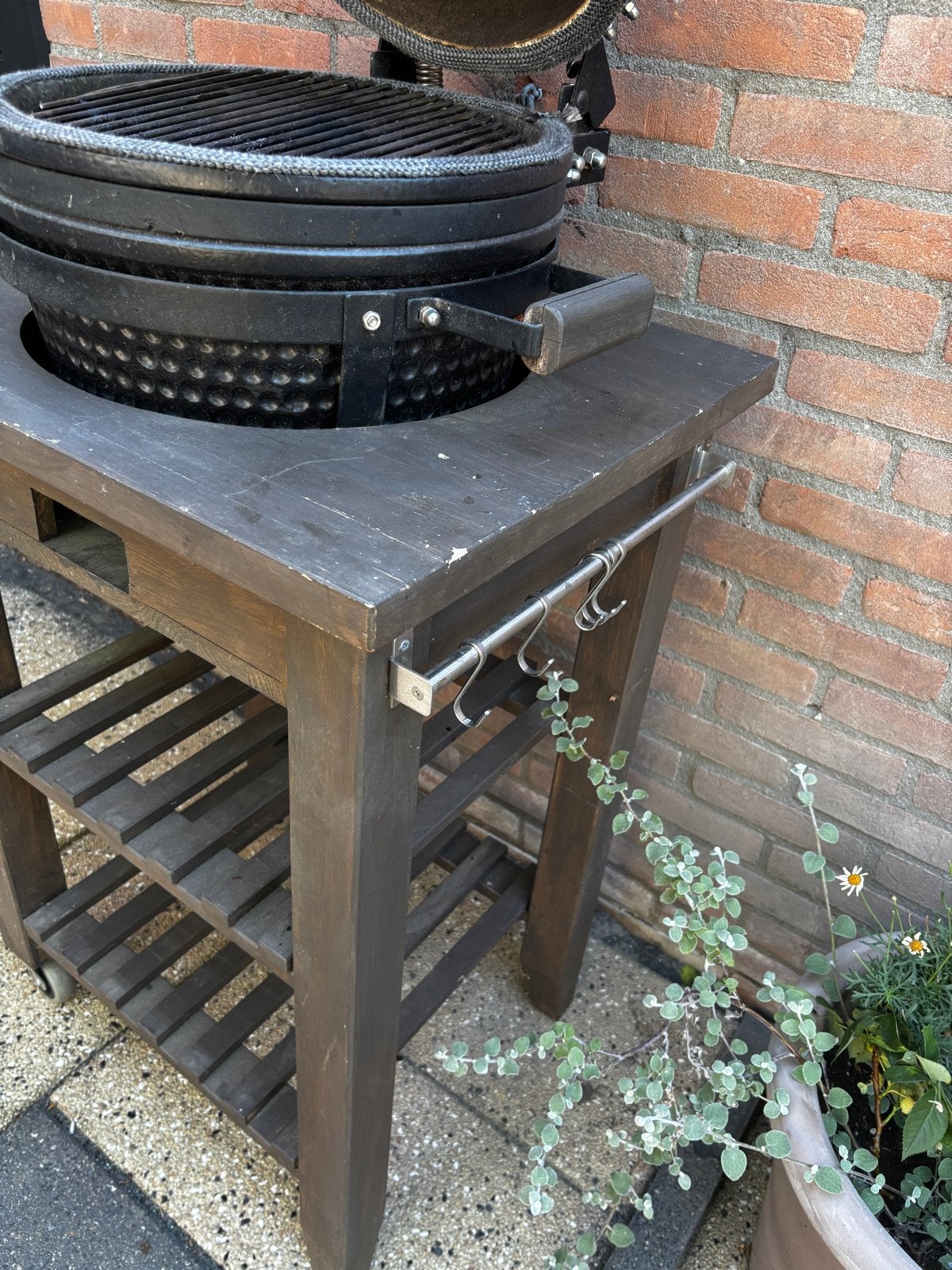 Patton Kamado BBQ met onderstel en zijtafels, Ophalen, Gebruikt