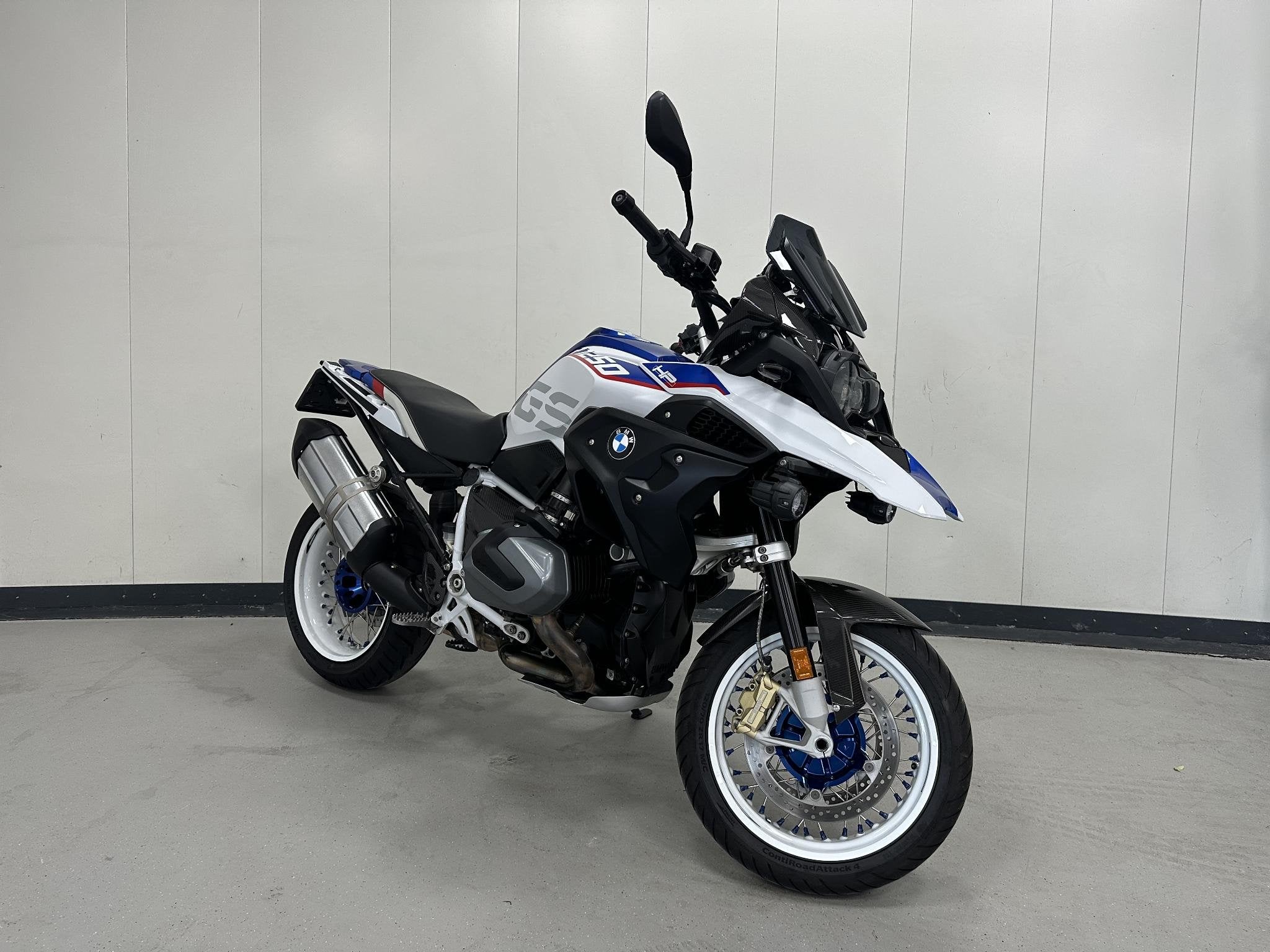 BMW R 1250 GS *SUPERMOTO*CARBON*COMF.TOUR.DYN*R1250GS*, Einsteinlaan 5
2289 CC  Rijswijk, NL, 1254 cc, Traction Control, Meer dan 35 kW
