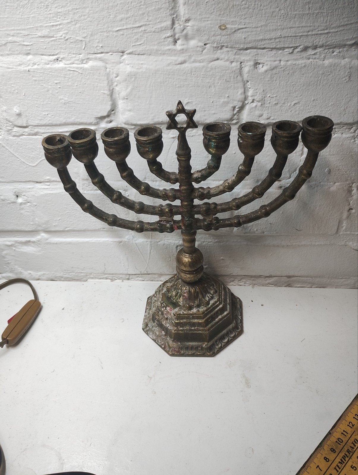 Antieke Koperen Menora Kandelaar - Joodse Hanukkah, Antiek en Kunst, Antiek | Kandelaars, Ophalen of Verzenden, Koper of Brons