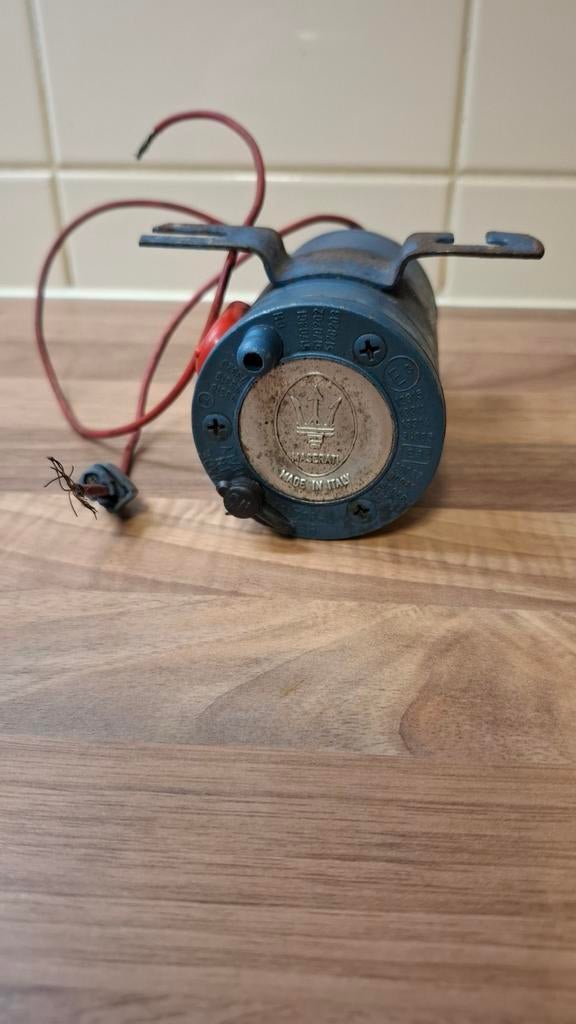 Maserati compressor voor claxon, Doe-het-zelf en Verbouw, Compressors, Minder dan 25 liter, Ophalen of Verzenden, Minder dan 200 liter/min