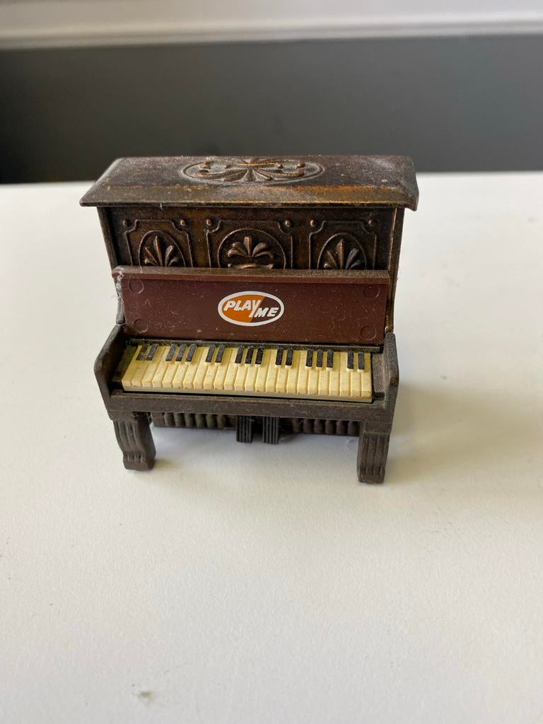 Vintage Playme Miniatuur Piano Puntenslijper, Ophalen of Verzenden, Gebruikt, Bruin, Overige typen