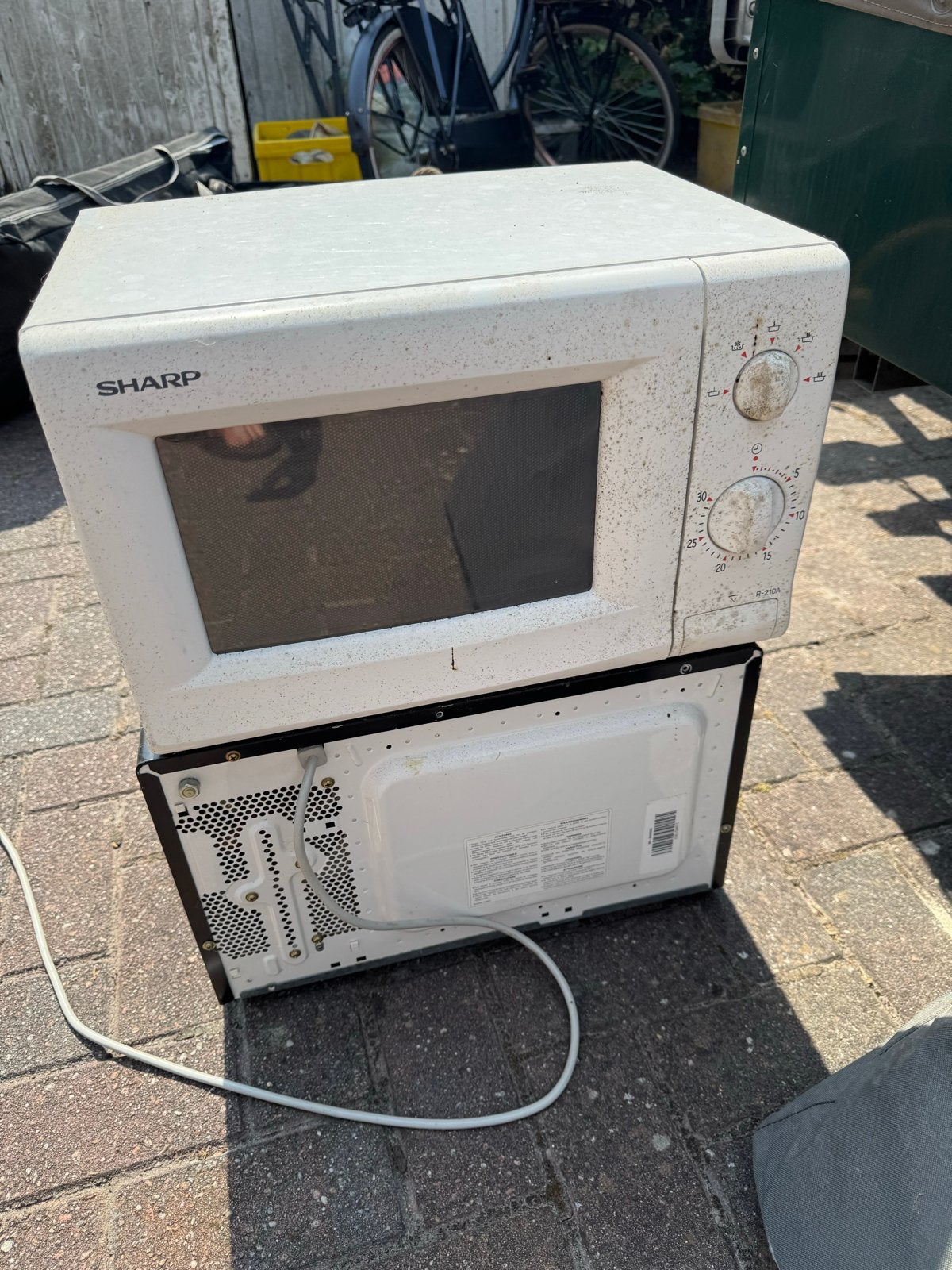 Sharp magnetron - Gebruikt, Witgoed en Apparatuur, Magnetrons, Ophalen, Gebruikt, Magnetron, Draaiplateau
