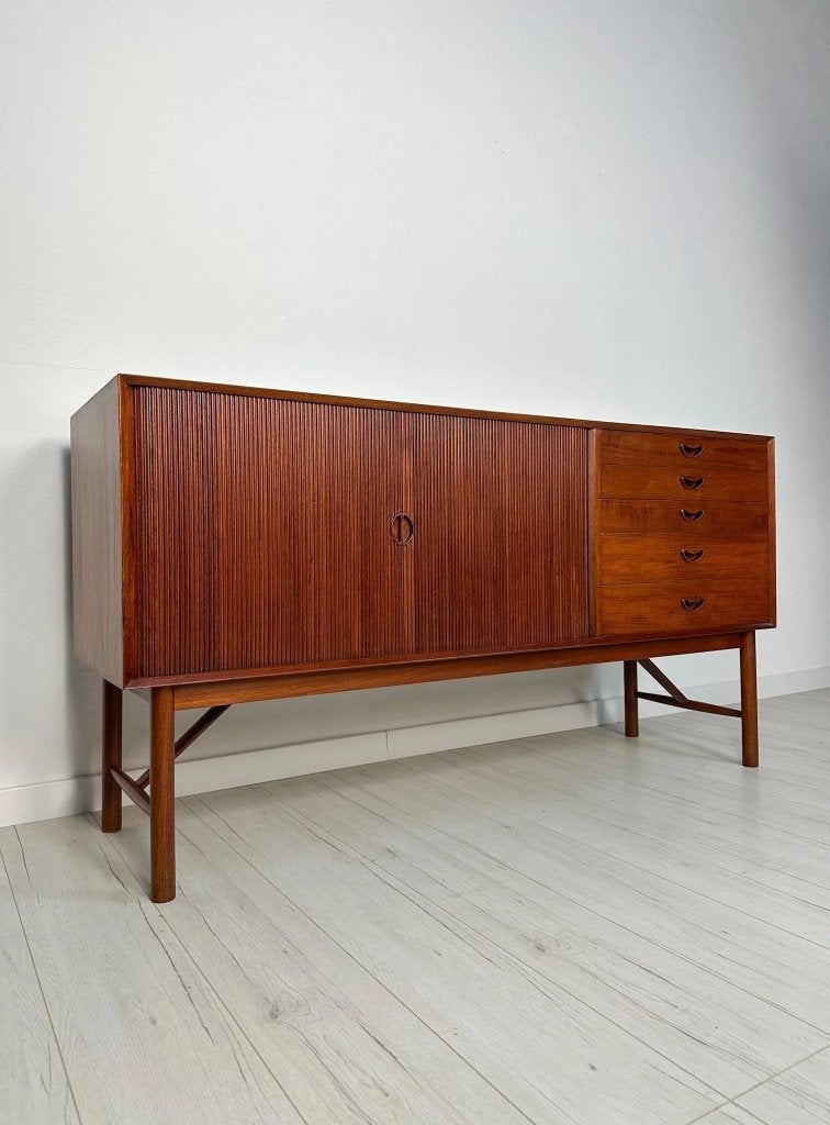 Hvidt & Mølgaard 309 teak dressoir Søborg Deens jaren 50, Ophalen of Verzenden, Zo goed als nieuw, 25 tot 50 cm, Teakhout