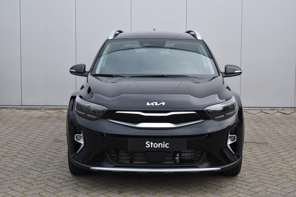 Kia Stonic 1.0 T-GDi MHEV DynamicPlusLine | Trekhaak Afneemb, Auto's, Kia, Voorwielaandrijving, 710 kg, Zwart, Origineel Nederlands