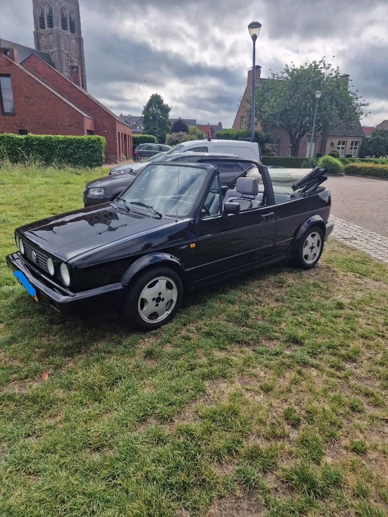 VW Golf 1 Cabriolet Karmann (Omruil camper of camperbusje), Stof, Cabriolet, Volkswagen, Zwart