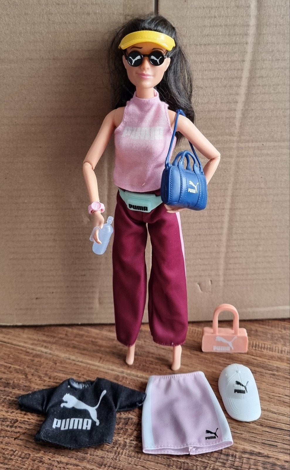 Mattel Puma barbie kledingsetje, Ophalen of Verzenden, Kleertjes