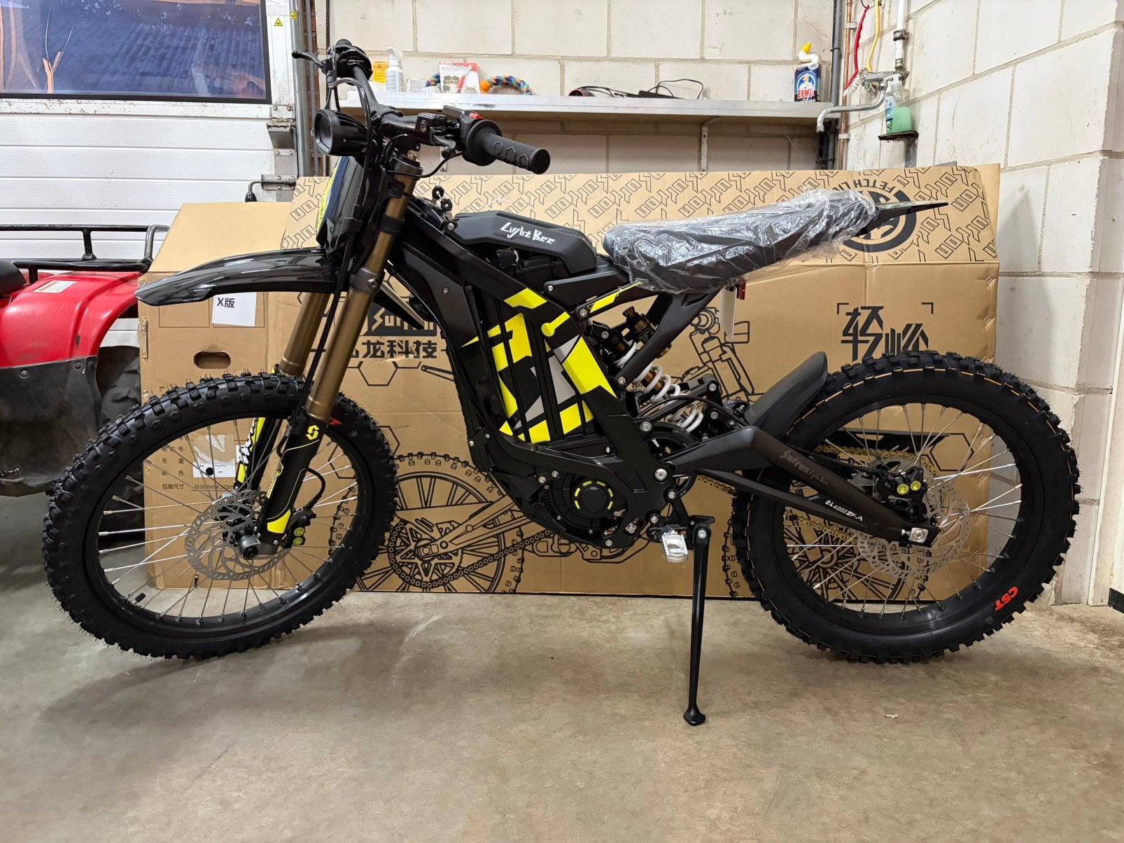 Surron Light Bee X, Fietsen en Brommers, Brommers | Crossbrommers, Zo goed als nieuw, Overige merken, Ophalen