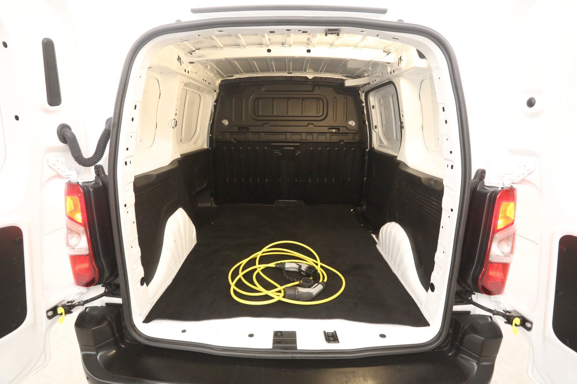Citroën E-Berlingo Opel Combo-e 50 kWh | Snelladen | SOH 92, Gebruikt, 750 kg, Citroën, 275 km
