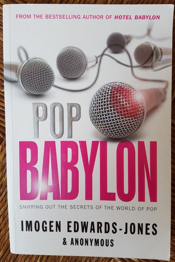 Pop Babylon - Imogen Edwards-Jones - English version - IGST, Ophalen of Verzenden, Gelezen, Genre of Stijl, Imogen Edwards-Jones