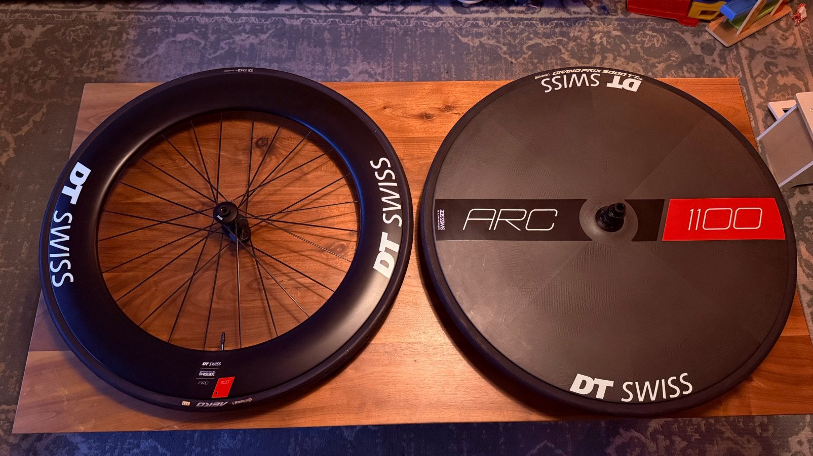 DT Swiss ARC 1100 80mm wielset en disc voor schijfrem DT 180, Zo goed als nieuw, Tijdrit-/triatlonfiets, Carbon, Ophalen