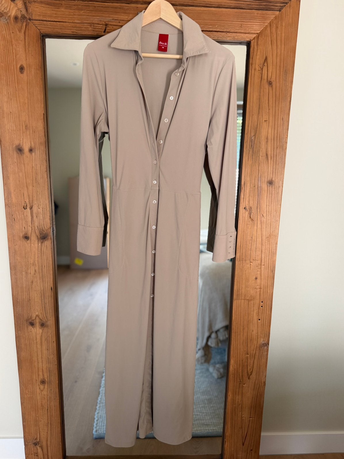 Only-M maxi jurk maat M/38 | travelstof | doorknoopjurk, Maat 38/40 (M), Beige, Ophalen of Verzenden, Zo goed als nieuw