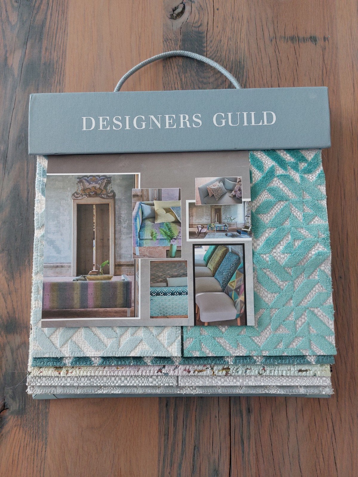 Designers Guild stofstalen boek, Ophalen of Verzenden