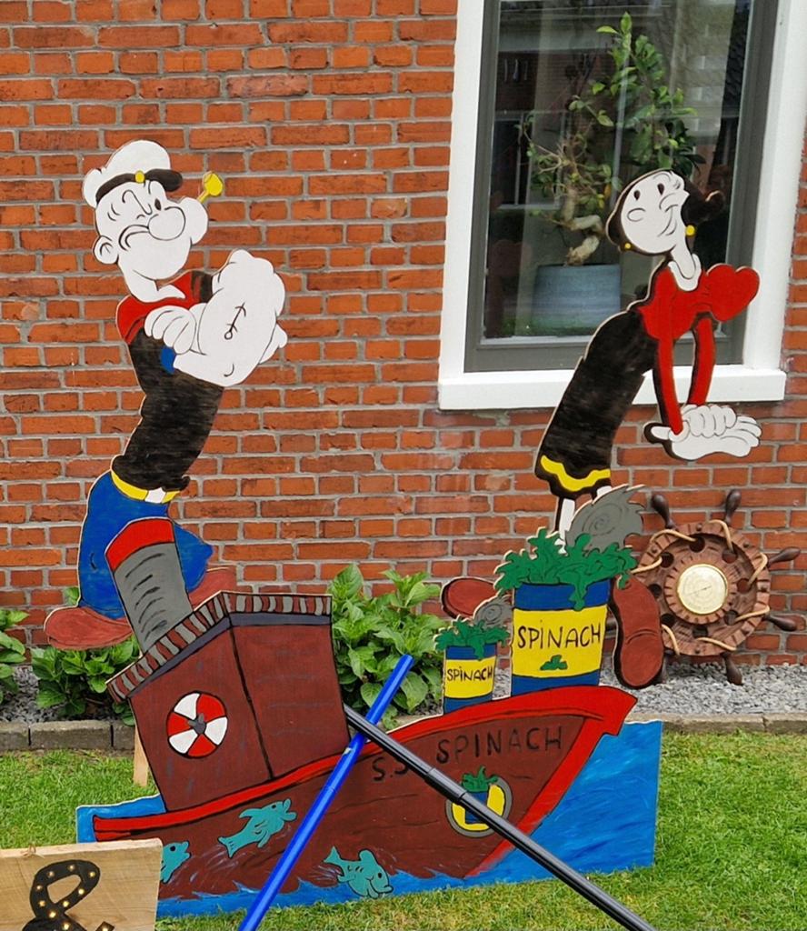 Popeye tuinversiering / feestweek, Ophalen