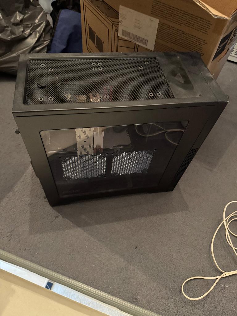Gaming PC i7-8700K / GTX 1060 6GB / 16GB RAM / SSD (+ dozen), Ophalen, 256 GB, Zelf gebouwde pc, Zo goed als nieuw