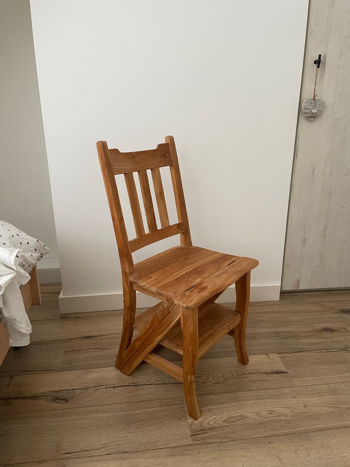 Houten stoel/trapje - Handig en veelzijdig, Ophalen, Gebruikt, Bruin, Eén