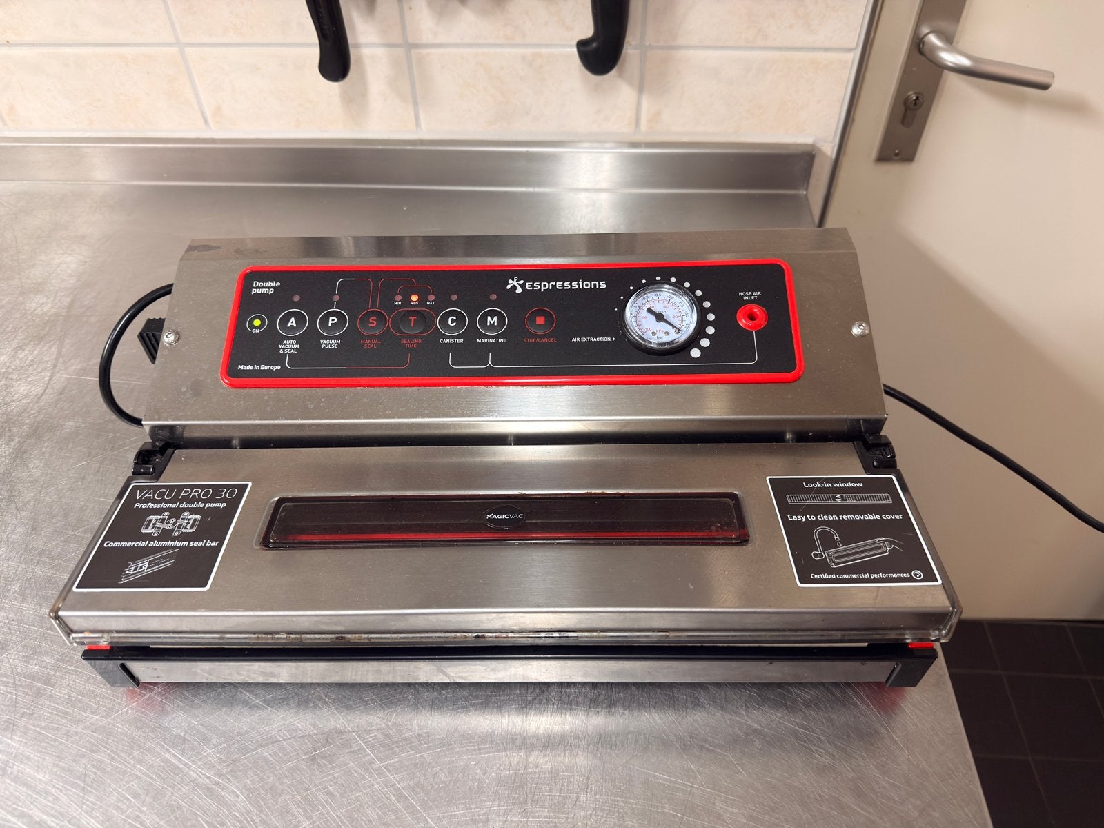 Espressions Vacu Pro 30 Professionele Vacumeermachine, Huis en Inrichting, Keuken | Keukenbenodigdheden, Ophalen, Gebruikt