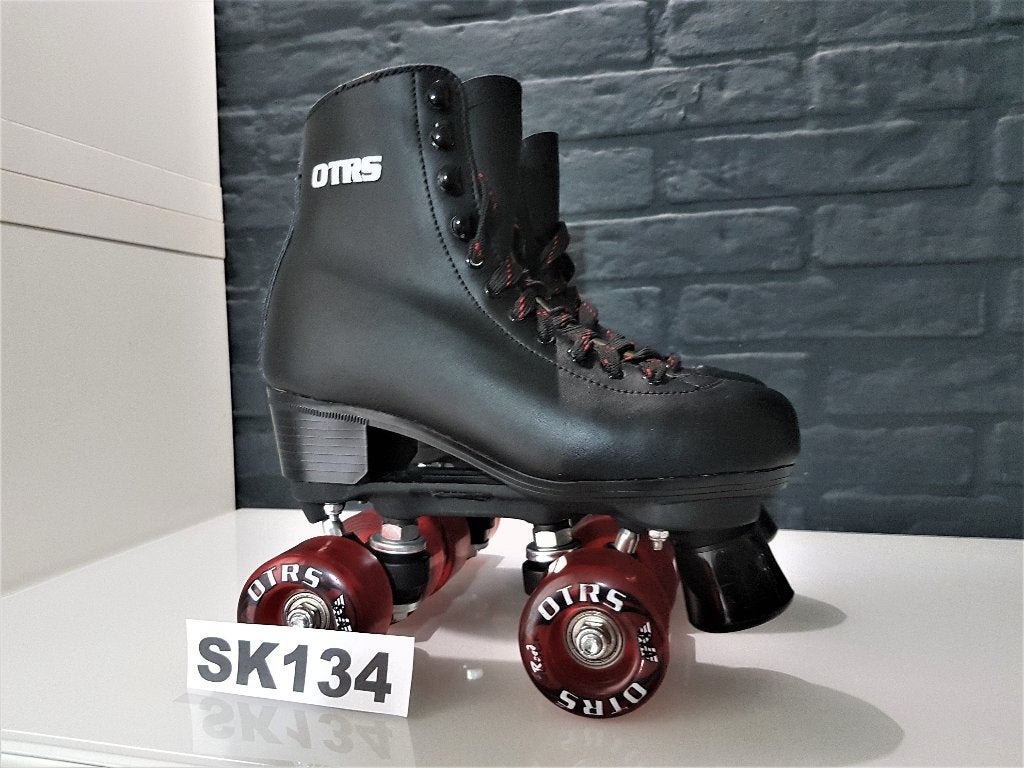 OTRS Rolschaatsen Leer Leder Zwart Rol Schaatsen Maat 36, Sport en Fitness, Skeelers, Zo goed als nieuw, Overige typen, Overige merken