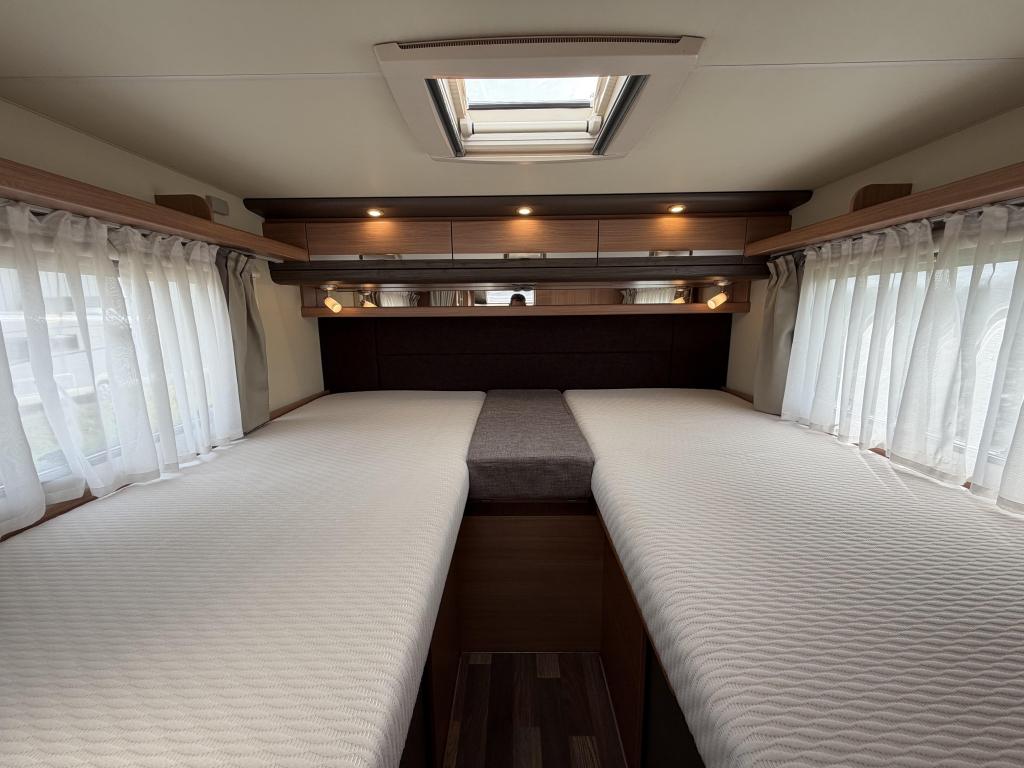 Knaus Sky TI 650 MEG, Bearlock, Heossafe, Trekhaak,, Caravans en Kamperen, Automaat, Fiat, Bedrijf, Tot en met 3