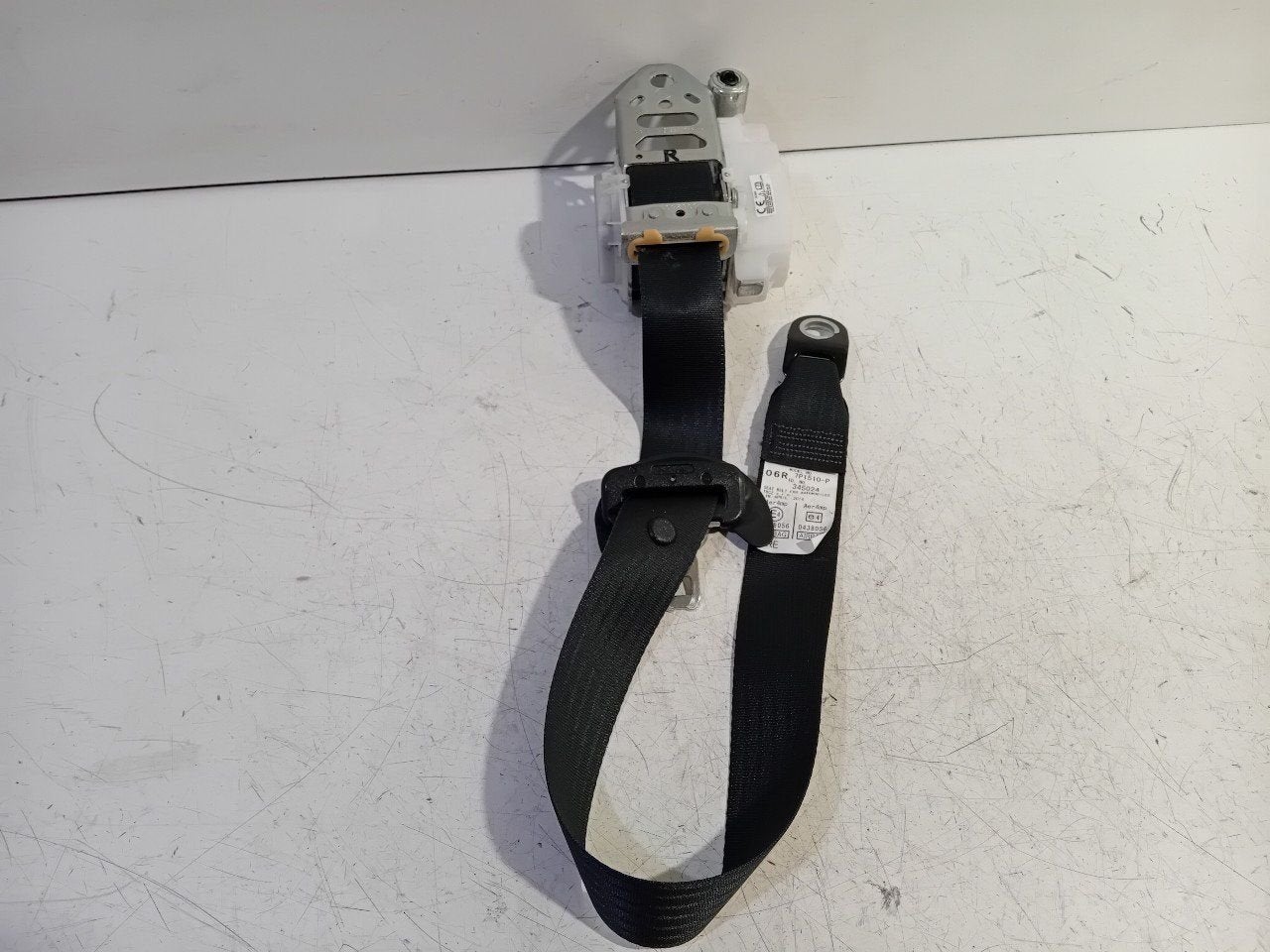 Veiligheidsgordel rechts voor Toyota Avensis, Auto-onderdelen, Onderdelen@venauto.nl, Van der Ven Autorecycling B.V., Gebruikt