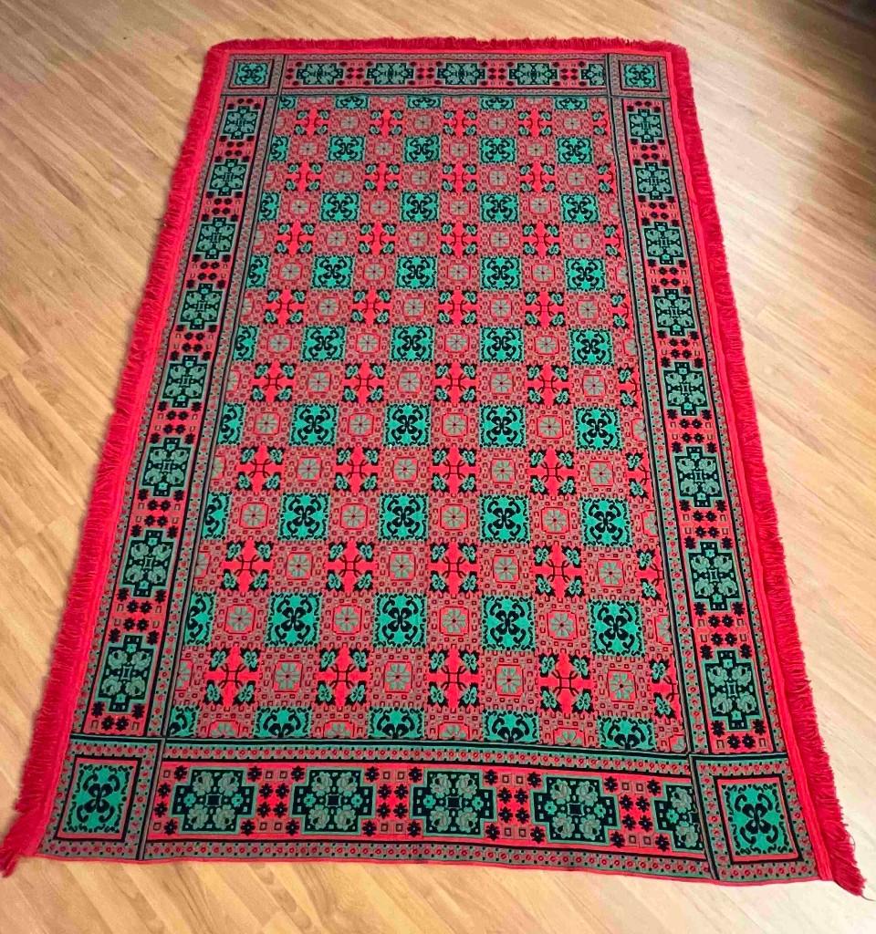 Prachtige sprei grandfoulard groen rood 237/147 cm