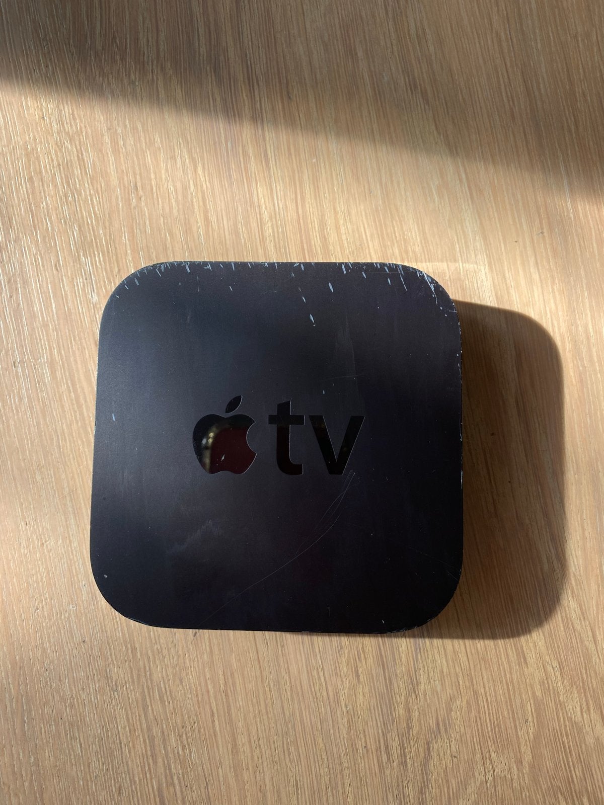 Apple TV met afstandsbediening, Ophalen of Verzenden, Gebruikt, HDMI, Zonder harde schijf