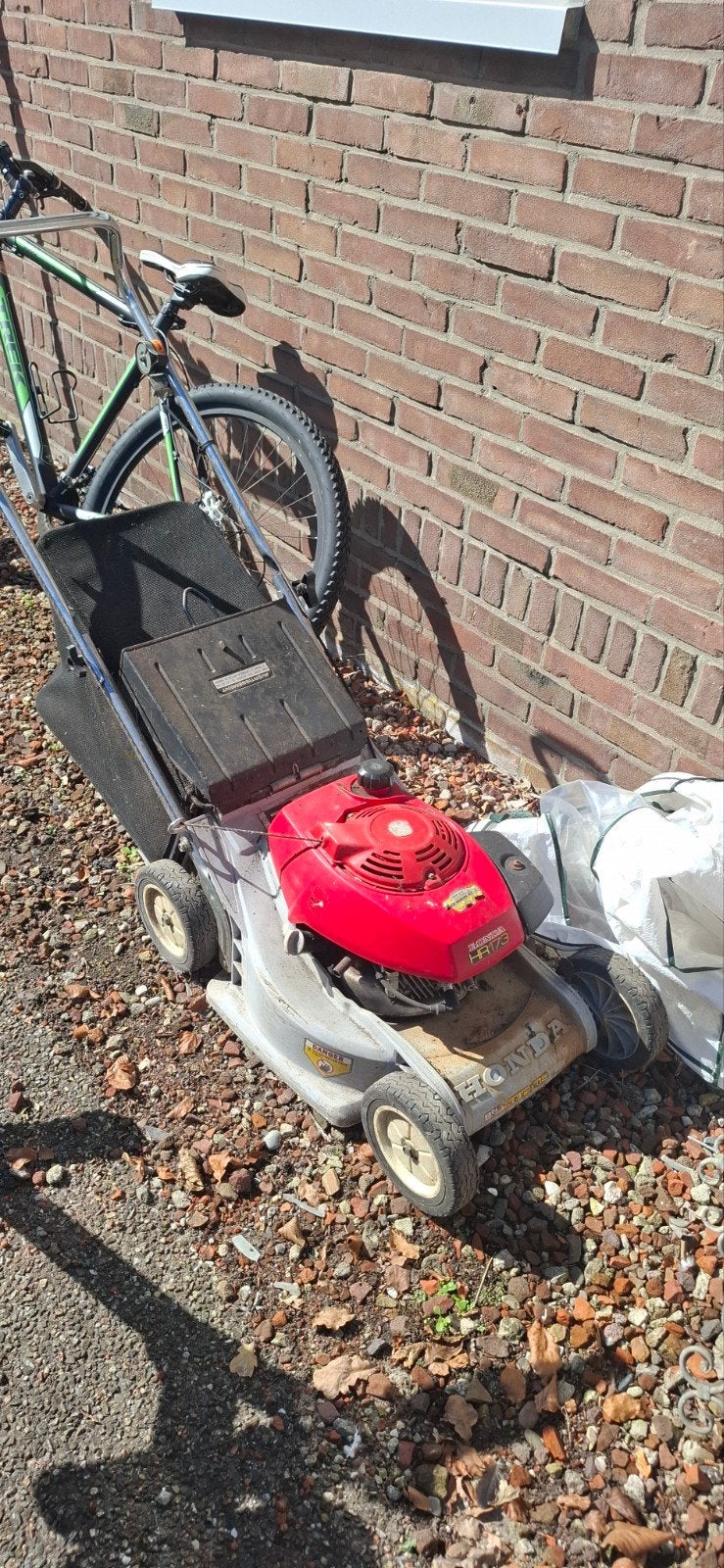 Honda HR173 Benzine Grasmaaier - Betrouwbaar en Krachtig, Cirkelmaaier, Honda, Gebruikt, Ophalen of Verzenden
