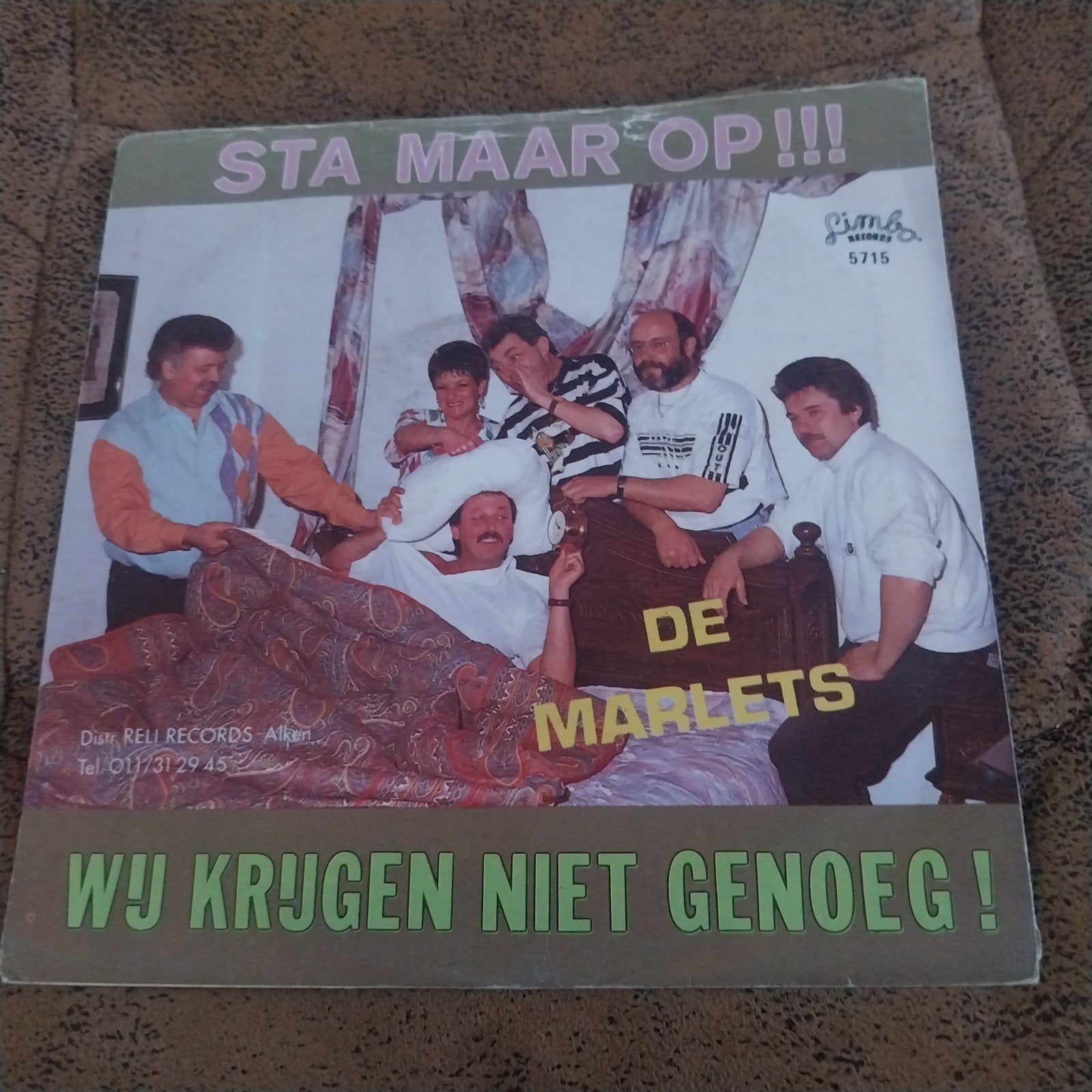 De Marlets - Sta Maar Op!!!  Wij Krijgen Niet Genoeg! (Sing, Ophalen of Verzenden, Gebruikt, 7 inch, Levenslied of Smartlap