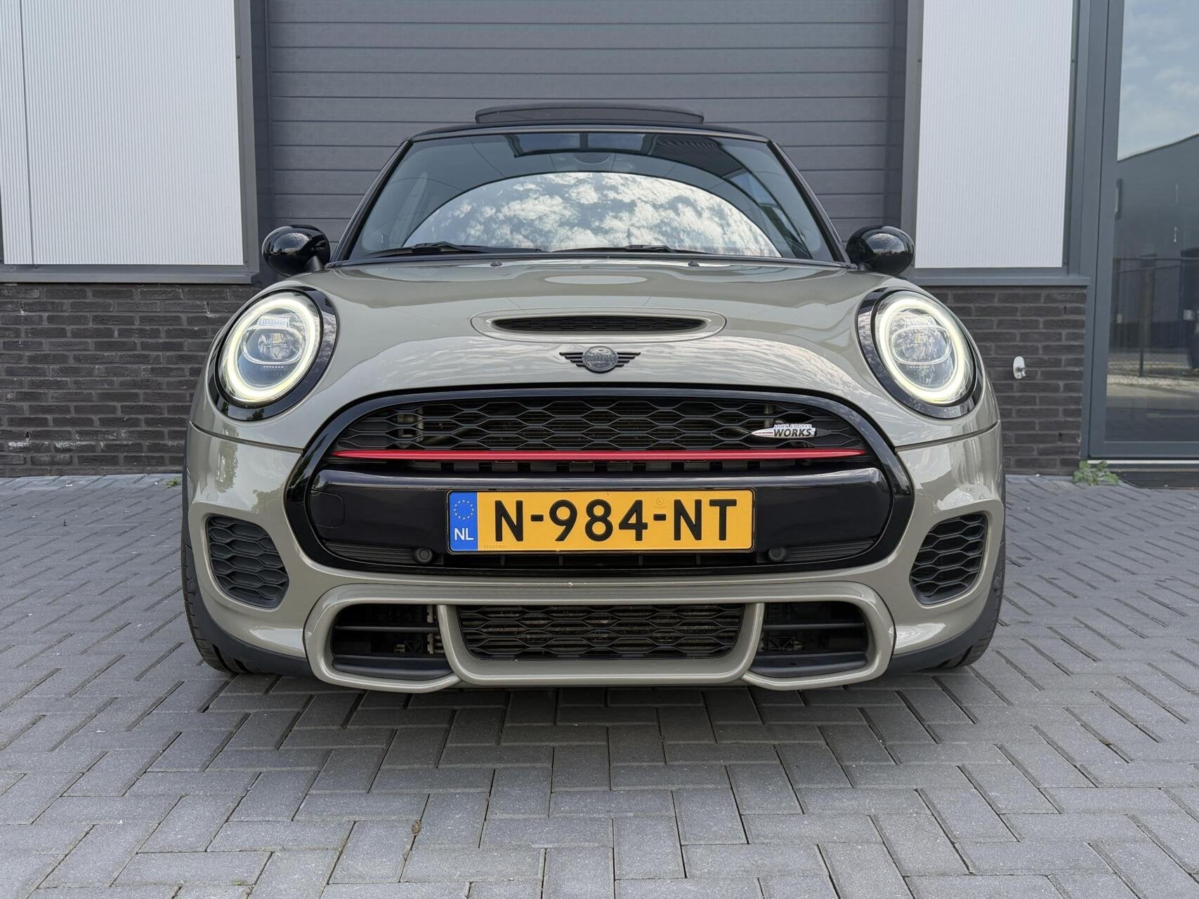 Mini Mini 2.0 John Cooper Works HK|HUD|PANO 232PK, 1998 cc, Gebruikt, Euro 6, 4 cilinders