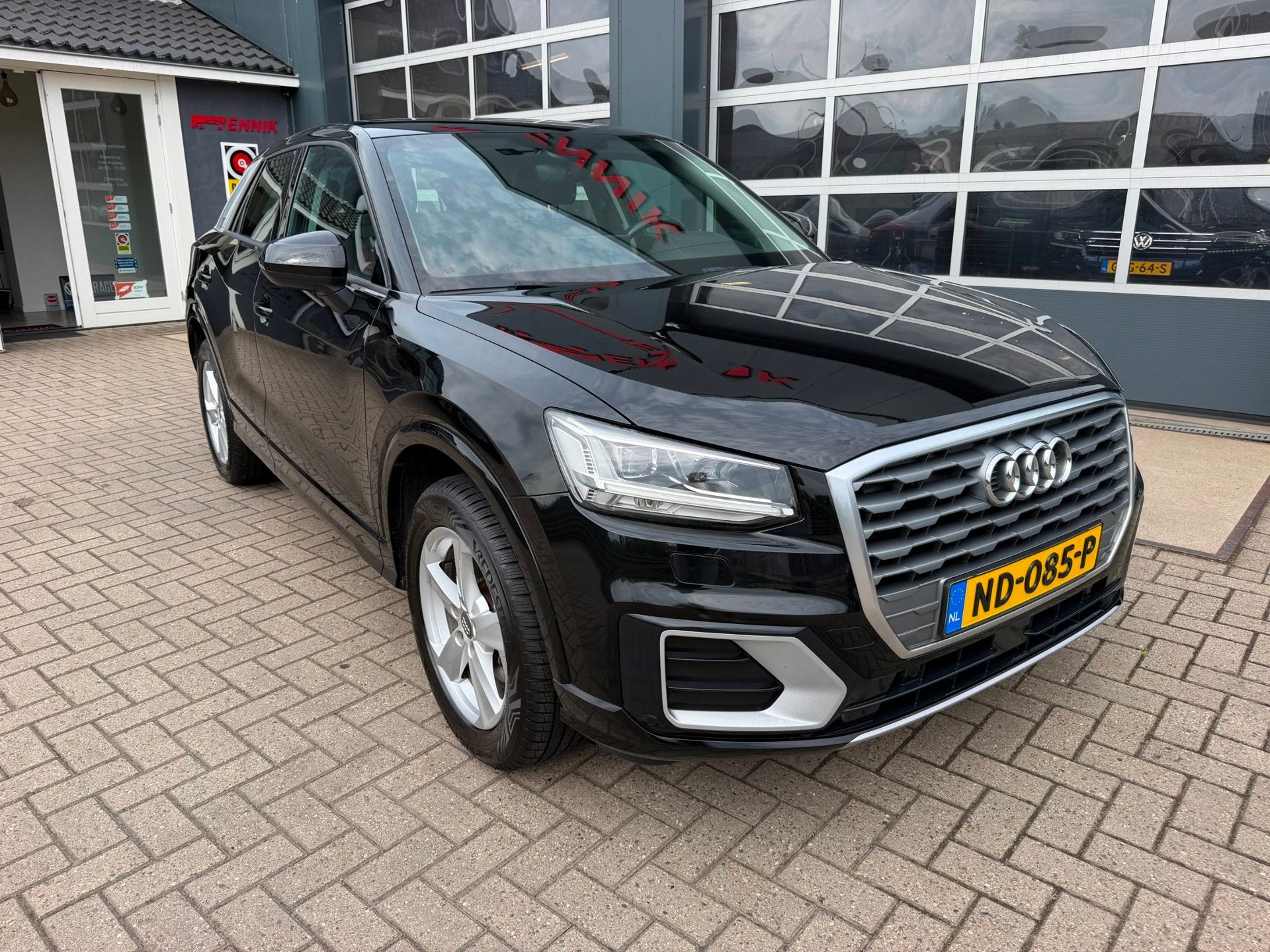 Audi Q2 1.4 TFSI CoD Sport Pro Line / ACC / Virtual / LED /, Voorwielaandrijving, Gebruikt, 150 pk, Zwart