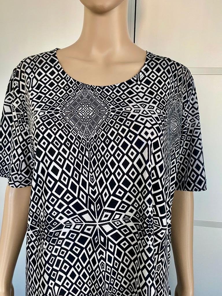 G412 Lang top shirt mt. L=42/44 zwart/wit Cadi-Gales, Kleding | Dames, Tops, Wit, Maat 42/44 (L), Ophalen of Verzenden, Zo goed als nieuw