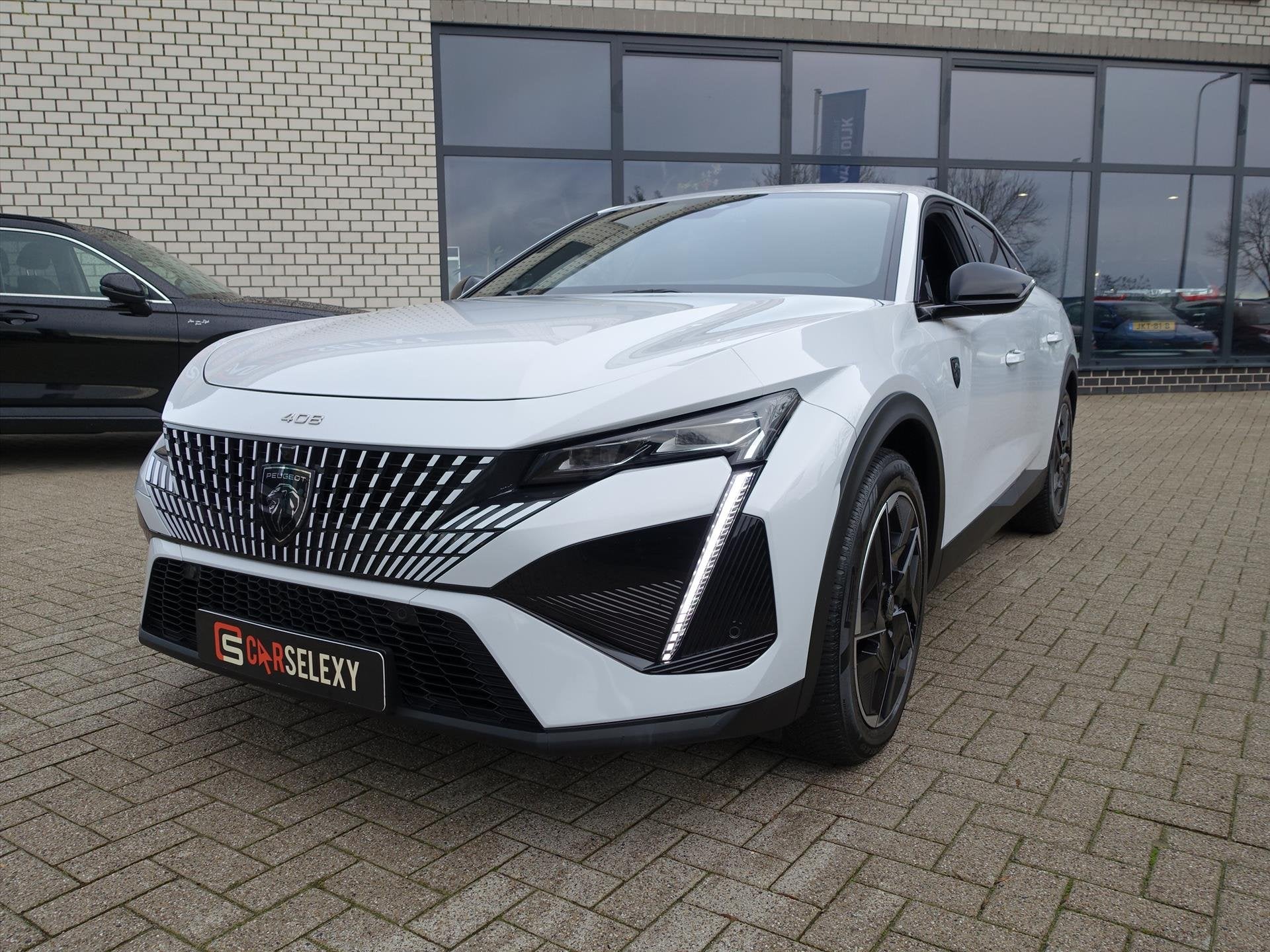 PEUGEOT 408 1.6 Plug-In Hybrid 180PK e-EAT8 GT, Auto's, Gebruikt, 4 cilinders, 150 pk, Wit