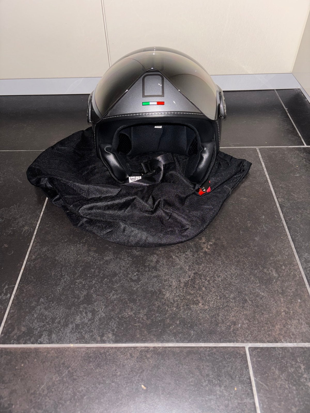 DEMM Fashion helm - Glans Titanium - Maat XXL, Fietsen en Brommers, Ophalen of Verzenden, Zo goed als nieuw, Extra large of groter