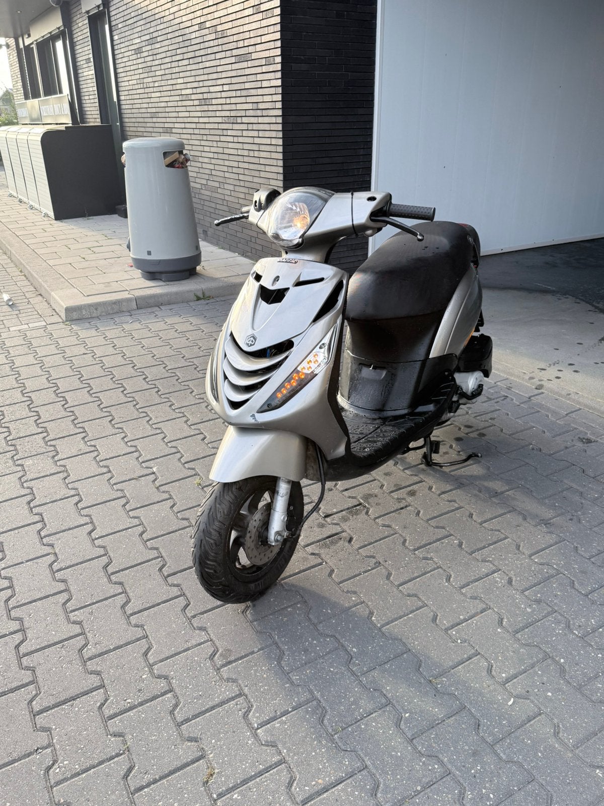 Piaggio Zip 50 4T 2V (2014) – Recent onderhoud, Ophalen, Zip, Zo goed als nieuw, Benzine