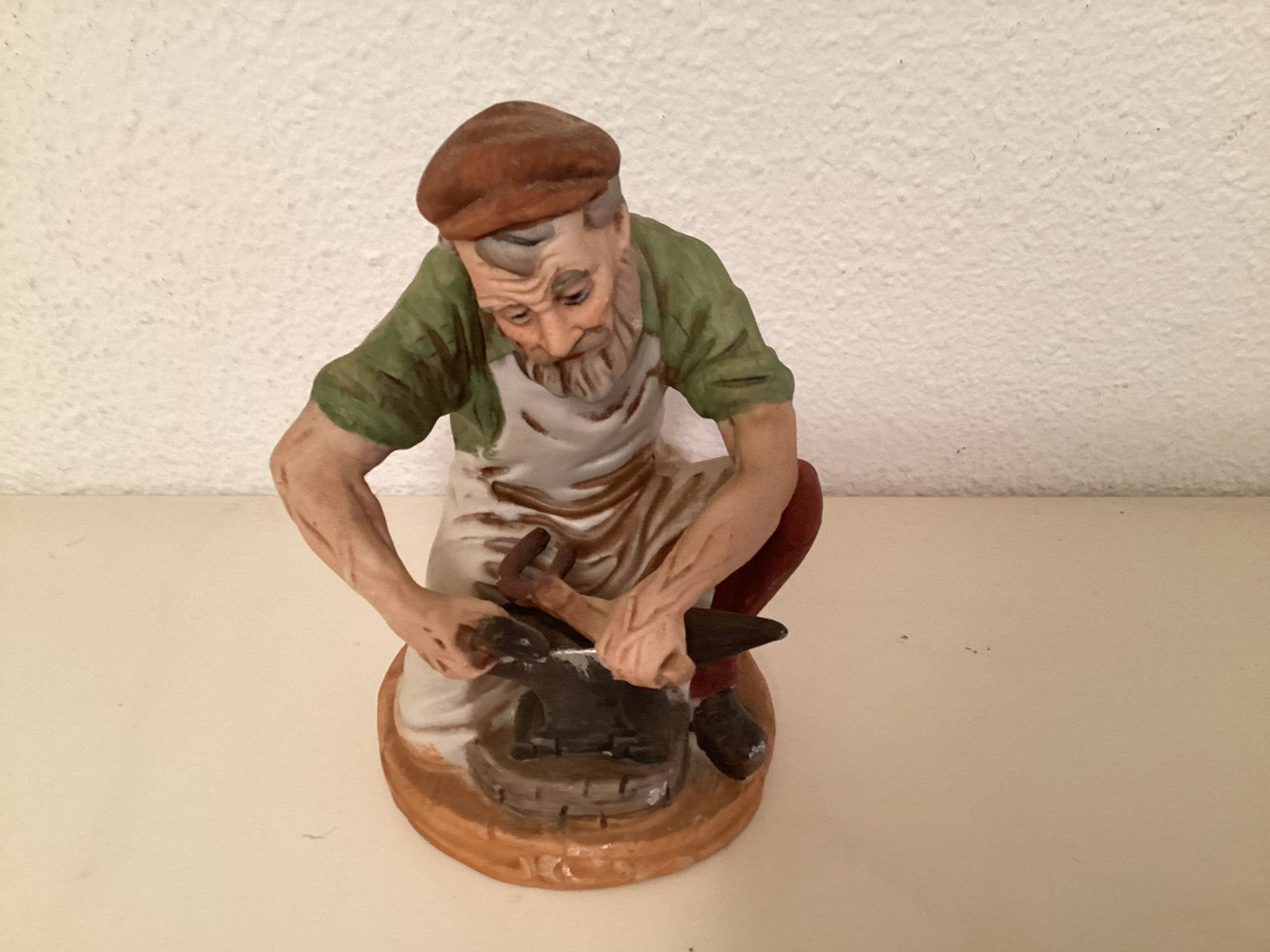 Capodimonte Porseleinen Smid Beeldje - 15 cm Hoog, Ophalen of Verzenden