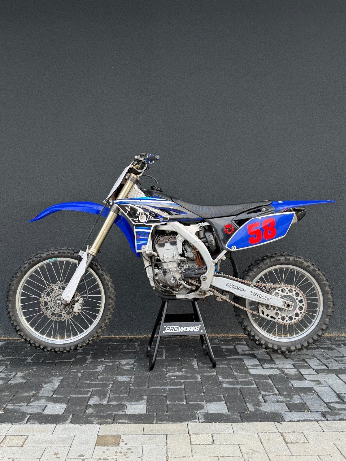Yamaha yz250f crossmotor, Ophalen