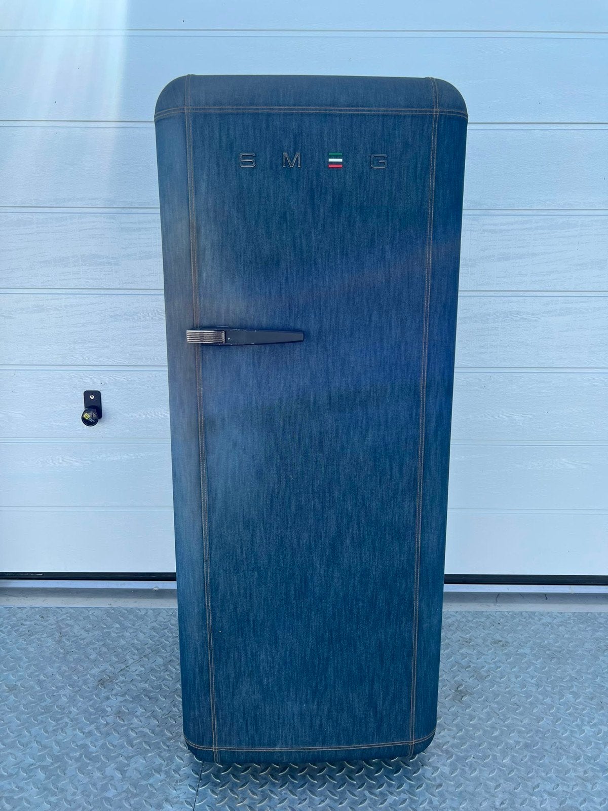 Smeg FAB28RDB (Denim / Jeans) exclusive A++, Witgoed en Apparatuur, Zonder vriesvak, 200 liter of meer, 60 cm of meer, Zo goed als nieuw