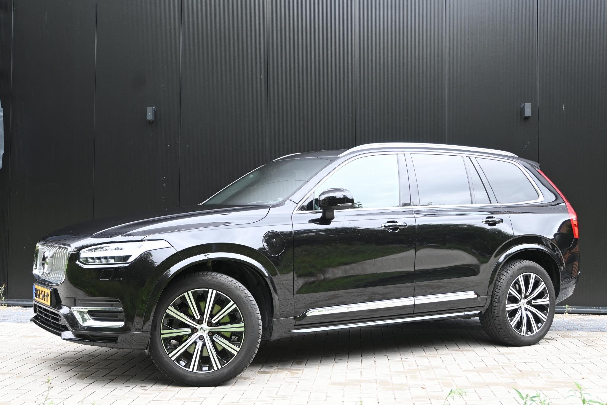 Volvo XC90 2.0 T8 Plug-in hybrid AWD Plus Bright, Gebruikt, 4 cilinders, 1969 cc, Zwart