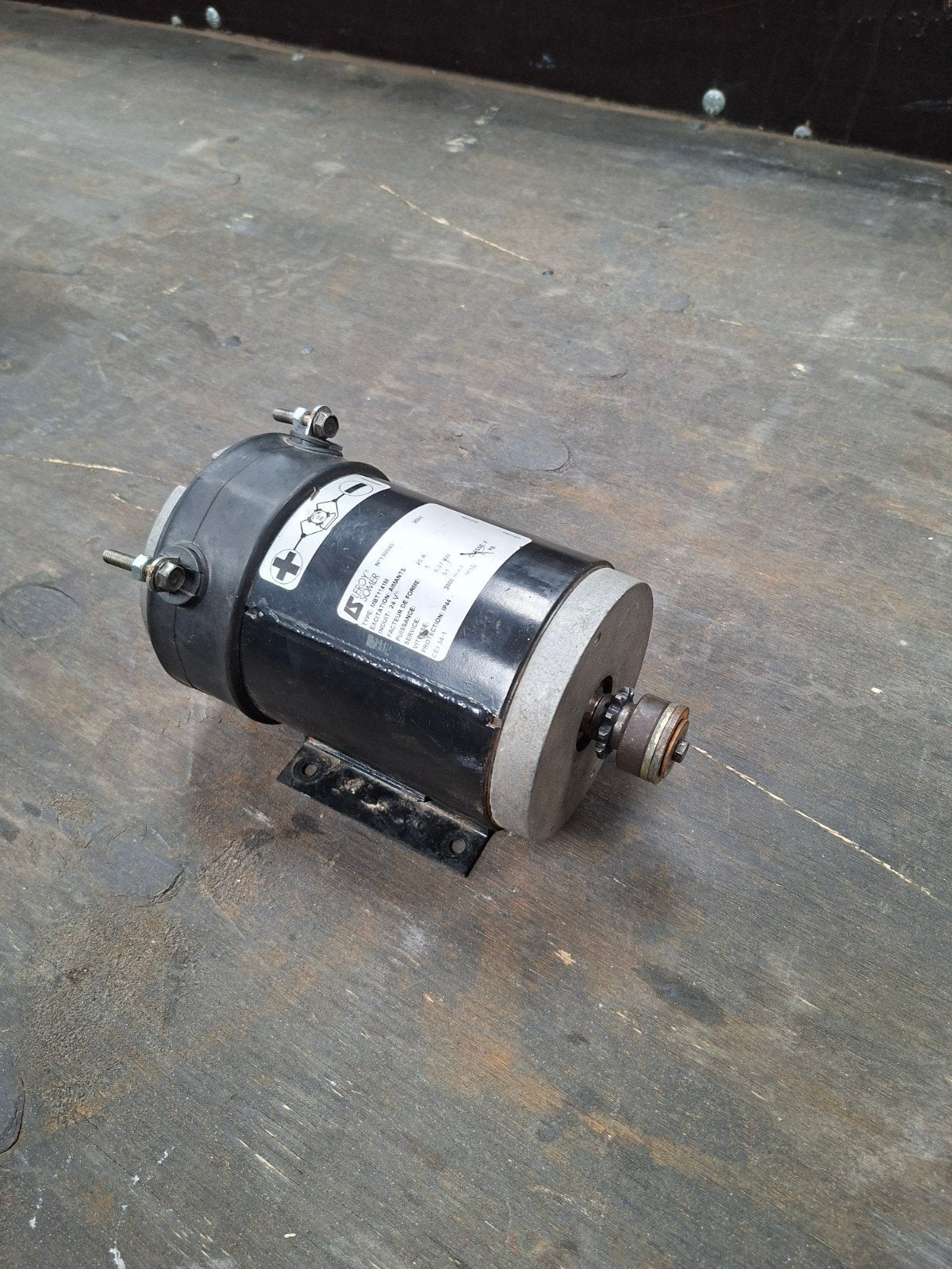 Leroy Somer Elektromotor 24V - 0.37 kW, 3000 tpm, Ophalen of Verzenden