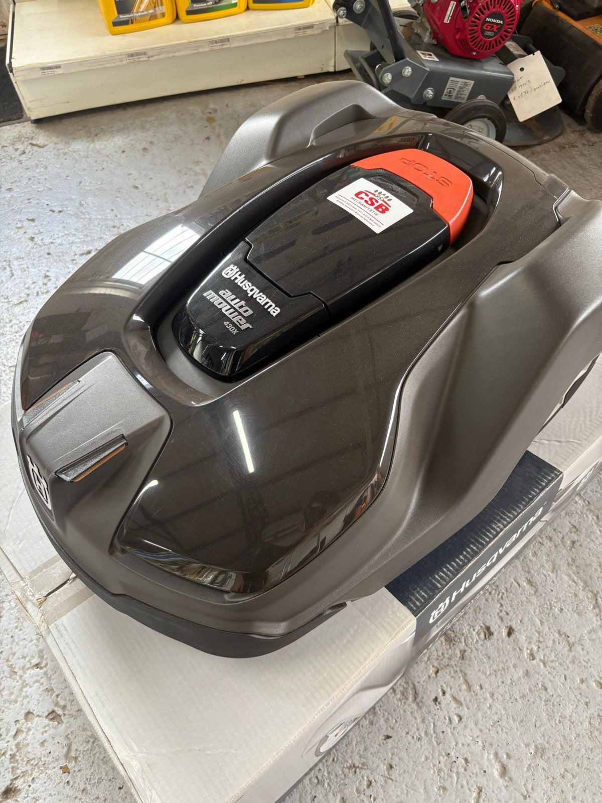 Husqvarna Automower 430X - Nieuw in doos, Ophalen of Verzenden, Nieuw, Meer dan 25 cm, Met regensensor