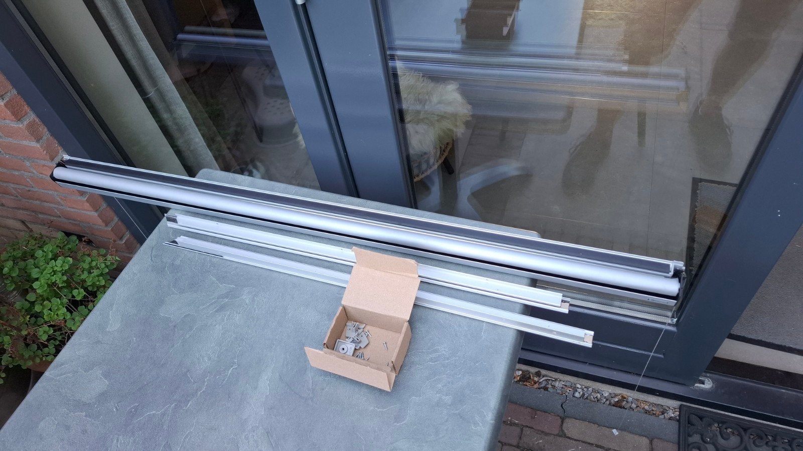 Verduisterend rolgordijn velux ggl 7, Ophalen, Rolgordijn, Verduisterend, Wit