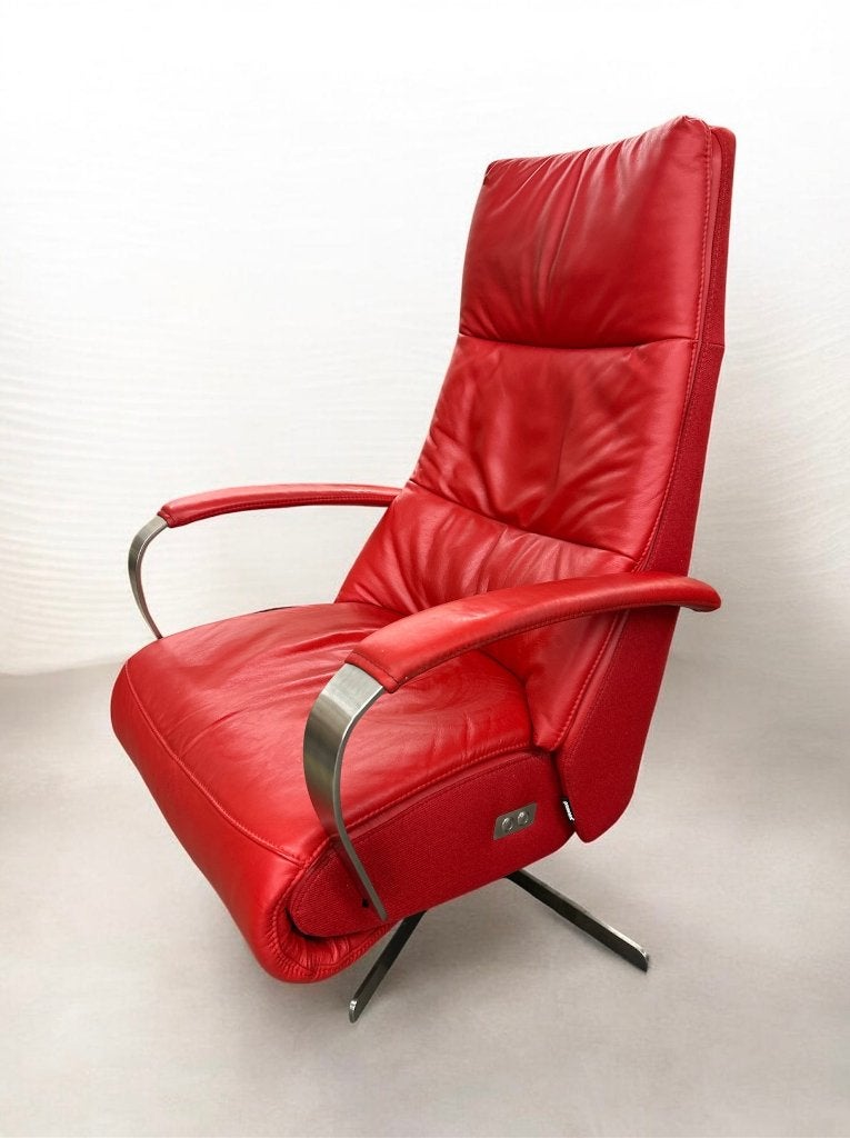 Prominent relaxfauteuil sta op stoel rood leer # 263, Huis en Inrichting, Fauteuils, Gebruikt, Prominent, Minder dan 75 cm, Prominent