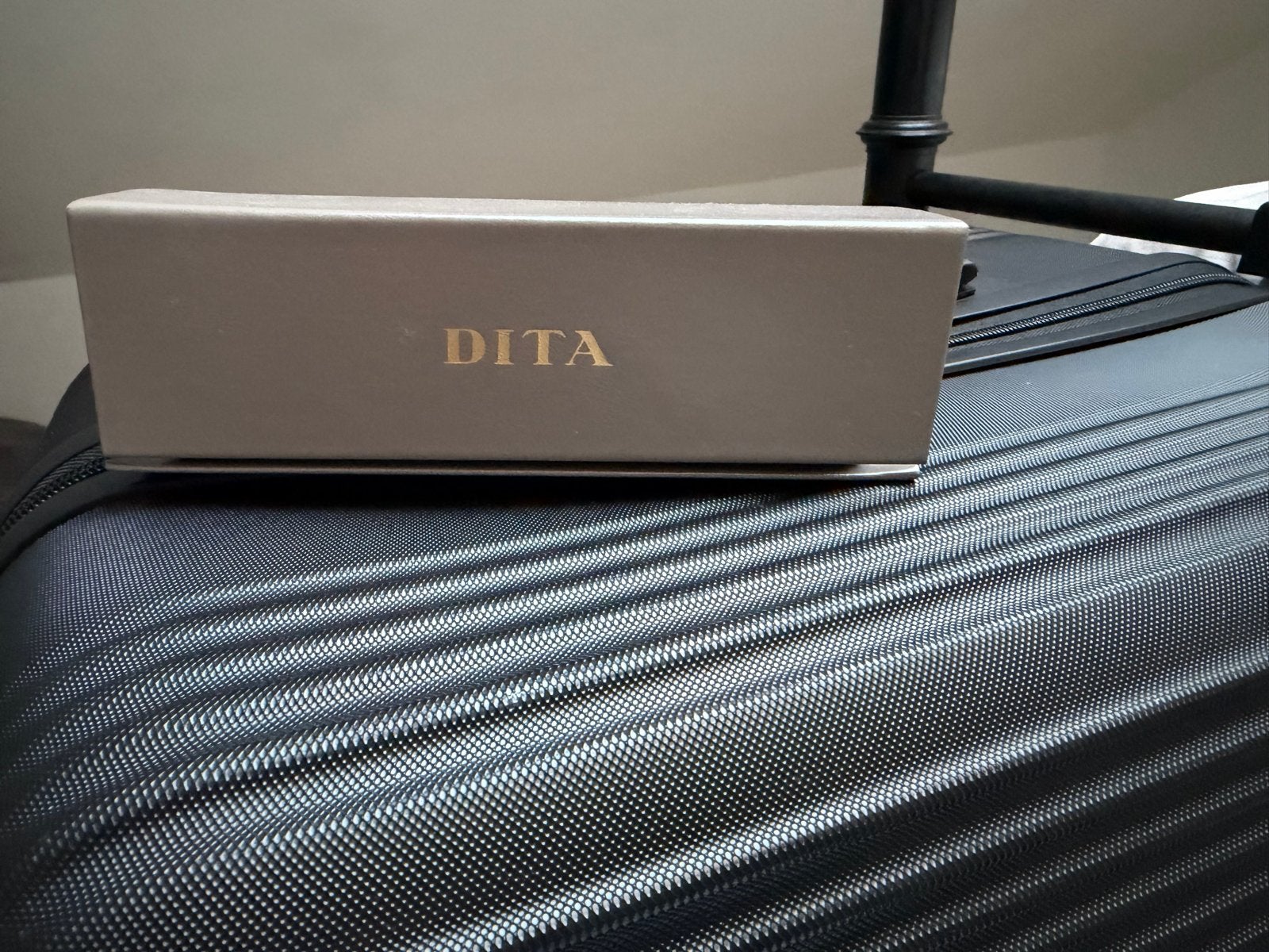 Dita Midnight Special Zonnebril - Zo goed als nieuw, Overige merken, Zonnebril, Bruin, Ophalen of Verzenden